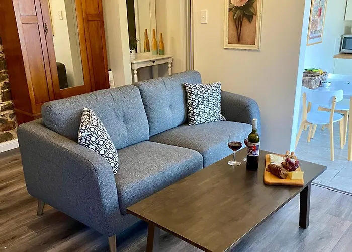 Hotel: Settlers Cottage