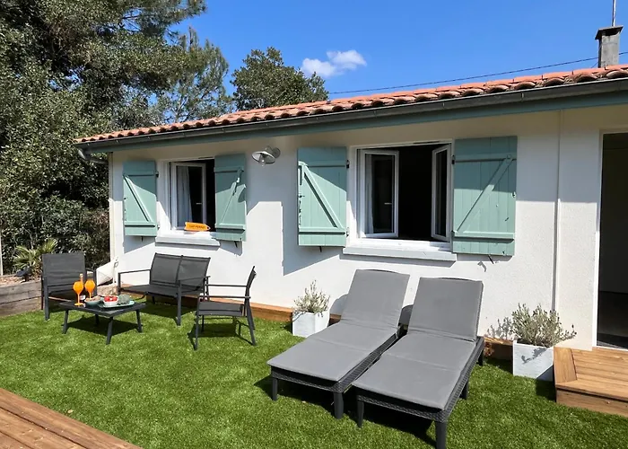 La Petite Suzette, à 2min à pied de la plage !