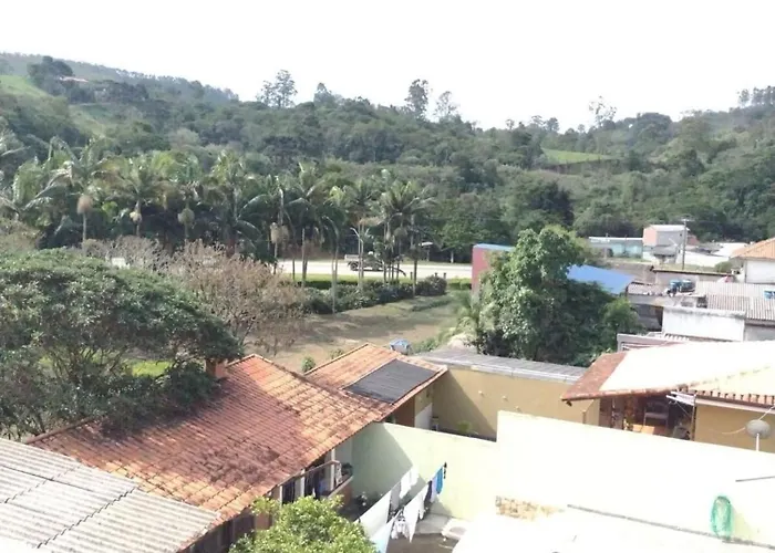 Casa Sta Amélia 3 quartos, 3 banheiros c/ garagem
