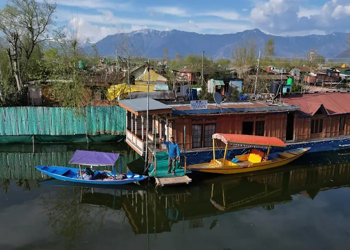 Cheap hotel: H.B.Victoria Garden