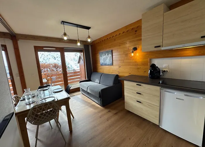 Escapade cosy vu montagne Près des pistes 1800 WIFI - 6 personnes