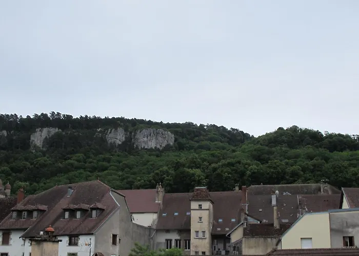 POLIGNY, appartement centre ville