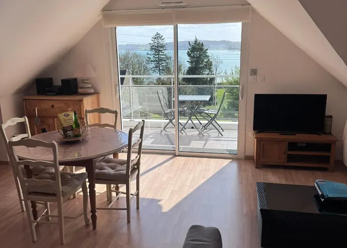 Appartement vue mer exposé sud à Carantec