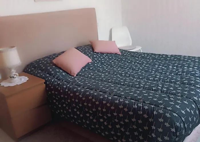 Mauguio-Carnon Appartement, Tout Confort, Clim, Wifi, Balcon, Parking privé couvert, 15 min de la Mer, de Montpellier