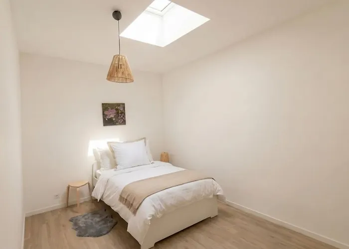 2 maisons réunies de plain-pied 6 chambres hypercentre et à 300 m de la plage Accueil humain