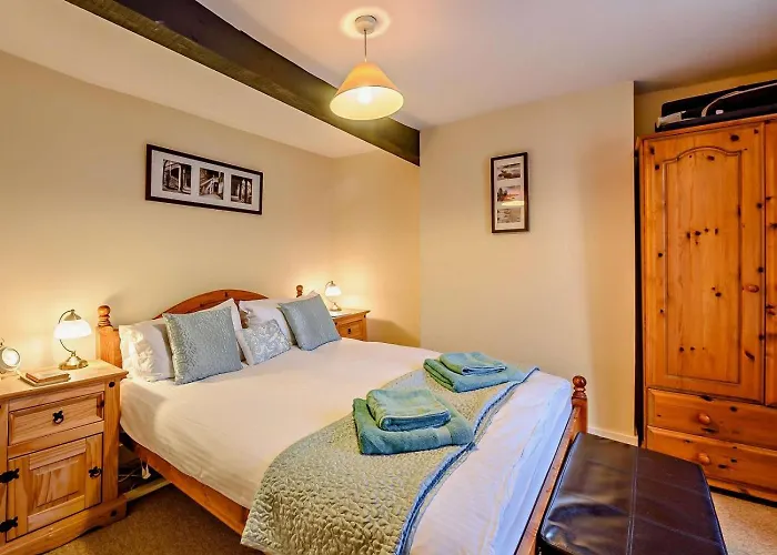 2 Bed In Arundel Oc-89671