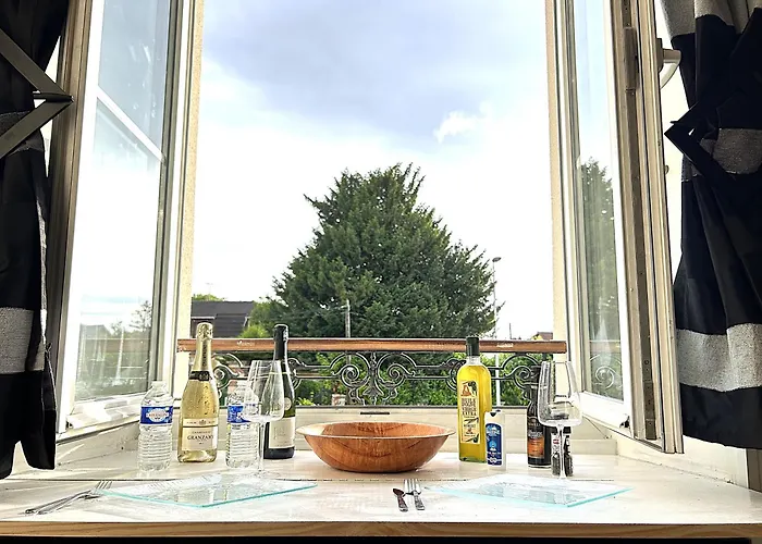 Charmant cocon, Lagny sur marne, parking, wifi, proche Disney RER