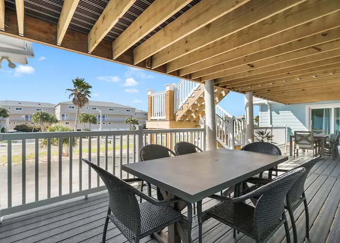 Boardwalk Unit A4