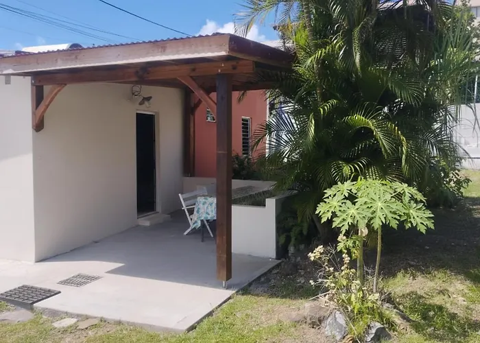L'Escale Foyalaise - Wifi, Clim, Jardin, Terrasse, Parking