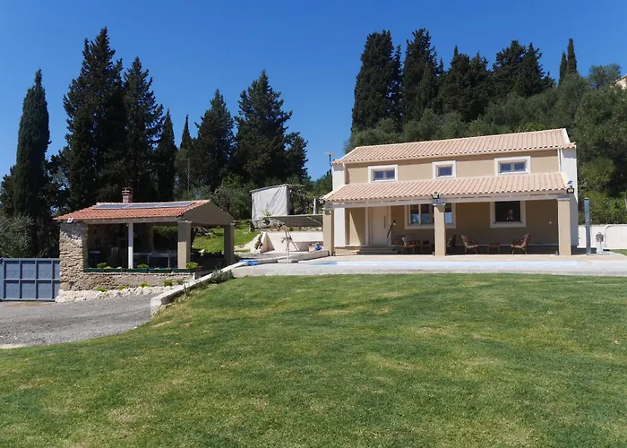 Private Villa Maothis
