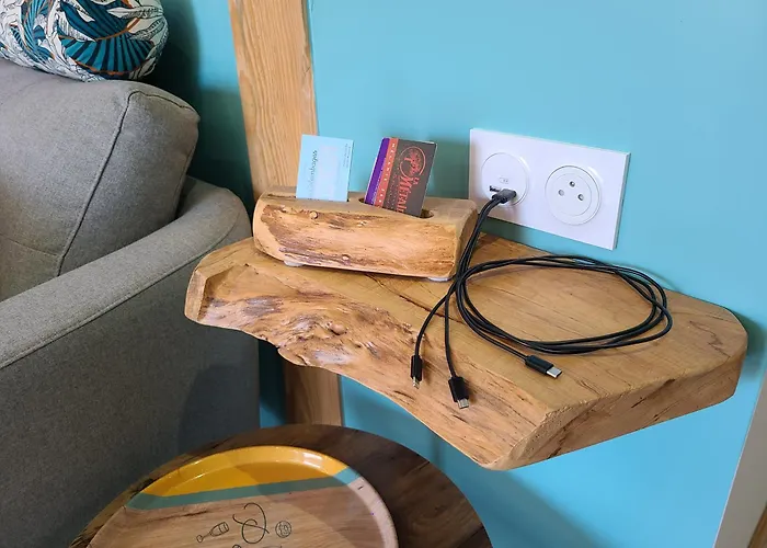 - - - - -Les Colombages - - - - Chambre d'hôtes-Gîte- Classement Gîte 3 étoiles