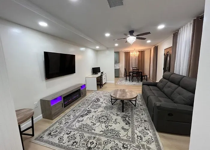 Modern Family 3Br Near Lax & Disney