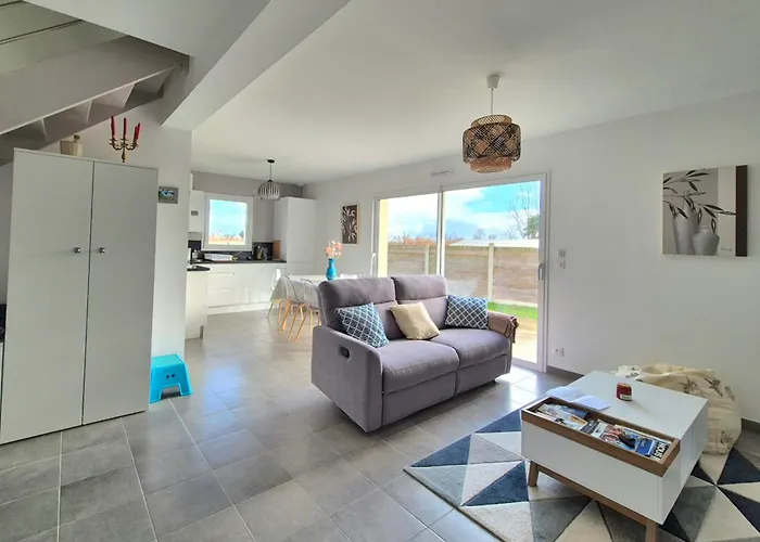 Maison lumineuse à Hirel proche plage et activités