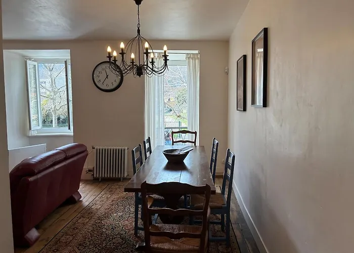 Spacious House In The Center Of Quillan