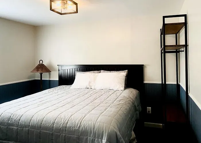 Modern Tiny Home With Mountain Views Near Mt. Whitney, Lone Pine, California