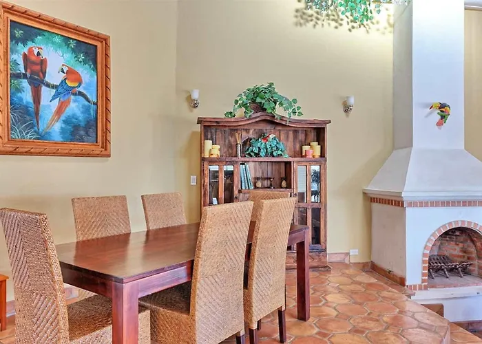 Beautiful Oceanview Bungalow Barefoot Bungalow 2