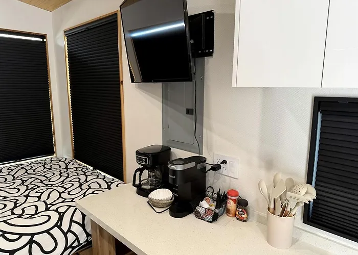 Stylish Modern Tiny House On Wheels With Stunning Mountain Views Near Lone Pine, California