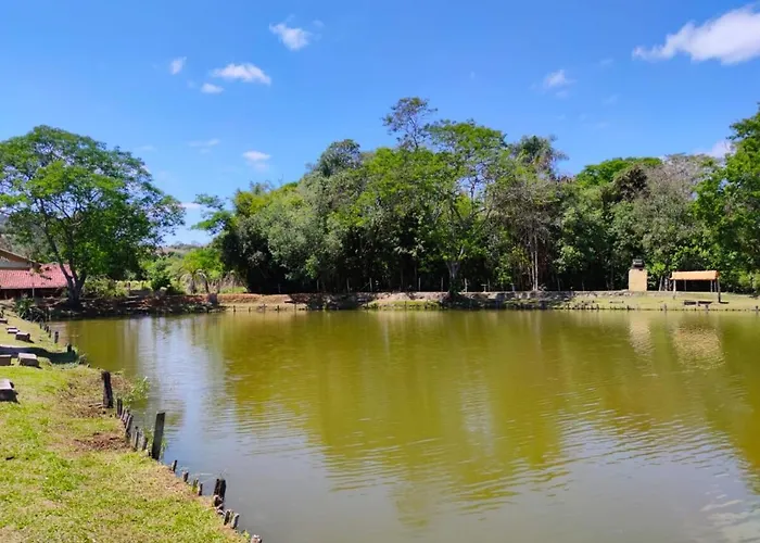 Bangalo Aconchegante Privativo com Varanda e Churrasqueira - Sitio Pauletto - Pet Friendly