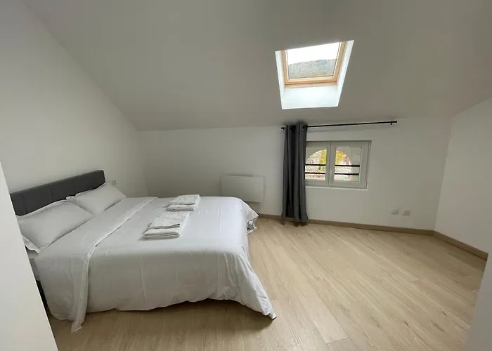 3-Appartement calme et bien rénové avec 2 chambres
