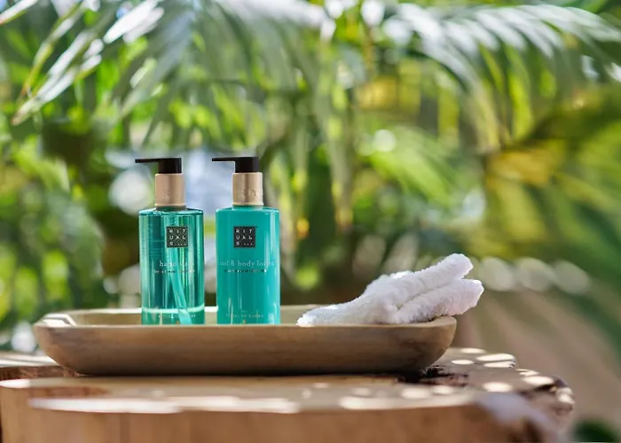 Beach hotel: Suite Hotel Eden Mar - Portobay