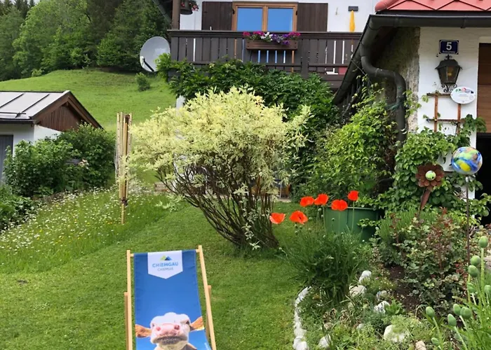 Haus Christl Reit im Winkl, Kostenloser Parkplatz, 5 Minuten zum Ortszentrum, ruhige Lage, Wlan