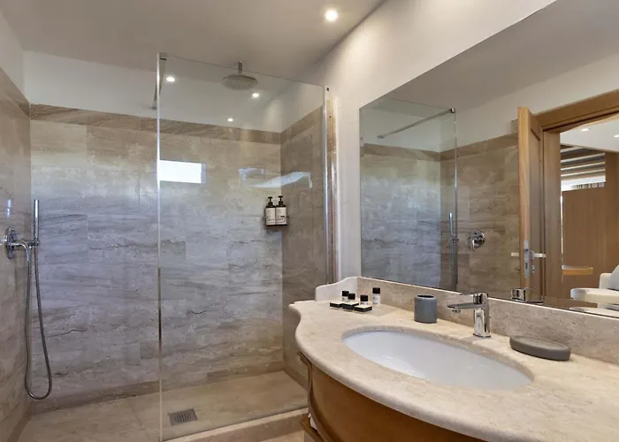  Grand Relais Dei Nuraghi (Adults Only)