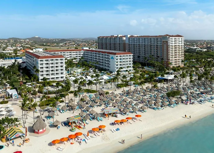 Hotel with pool: Marriott'S Aruba Surf Club