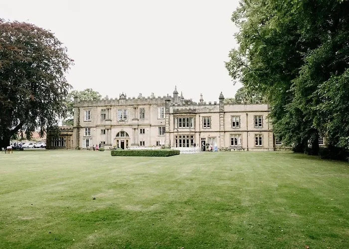 Hotel: The Old Lodge