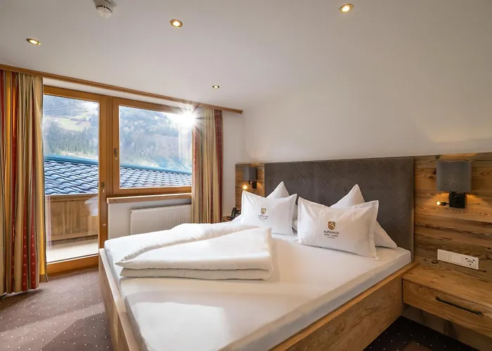 Golf Hotel: Alpenhof Hotel Garni Supreme
