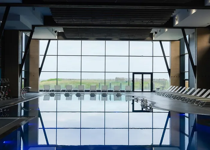 &Spa Les Bains De By Thalazur