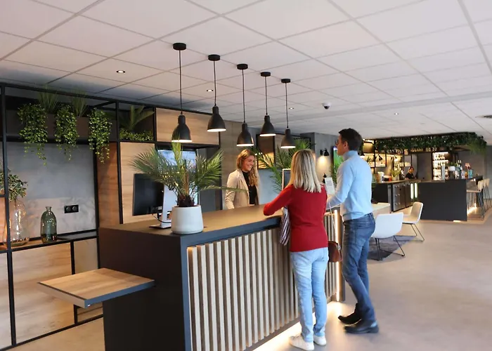 Hôtel pour familles: Ibis Aubenas