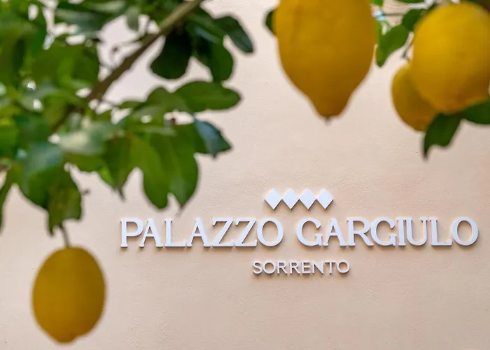 Guest house: Palazzo Gargiulo Luxury Rooms & Suites
