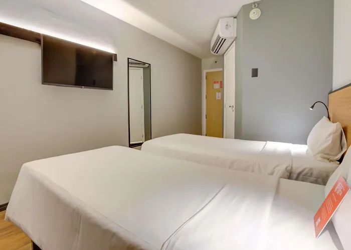 Hotel de 3 estrelas: Ibis Rio De Janeiro Santos Dumont