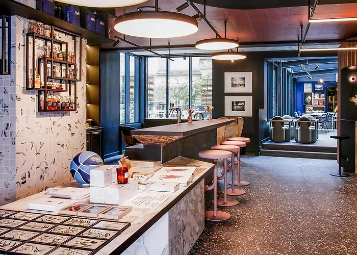 Family Hotel: Tribe Paris Batignolles