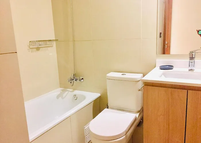 Exclusivo y seguro Departamento en El GOLF