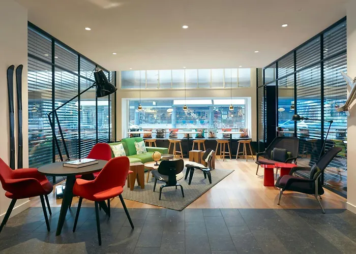CitizenM