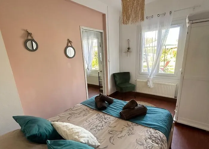 Gîte Au Gré du Canal ZOO Beauval Parking Ménage et draps inclus 4 pers