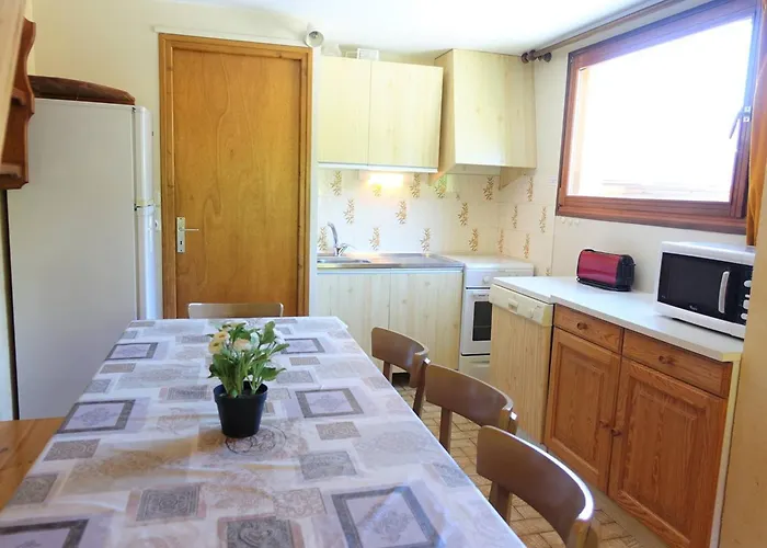 Grand appartement familial au pied des pistes pour 8 personnes - FR-1-342-150