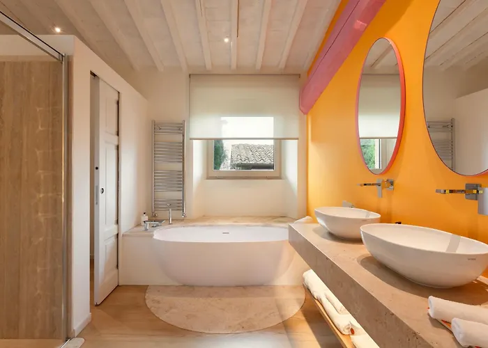 Villa con piscina: Mastrojanni Relais