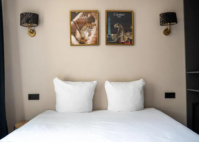 Günstiges Hotel: Hotel 83