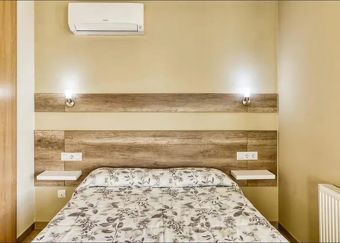 Hotel céntrico: Aparthotel /Apartamentos Turísticos Raquel's