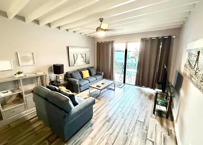 Beach Living At Sunrise To Sunset Villa