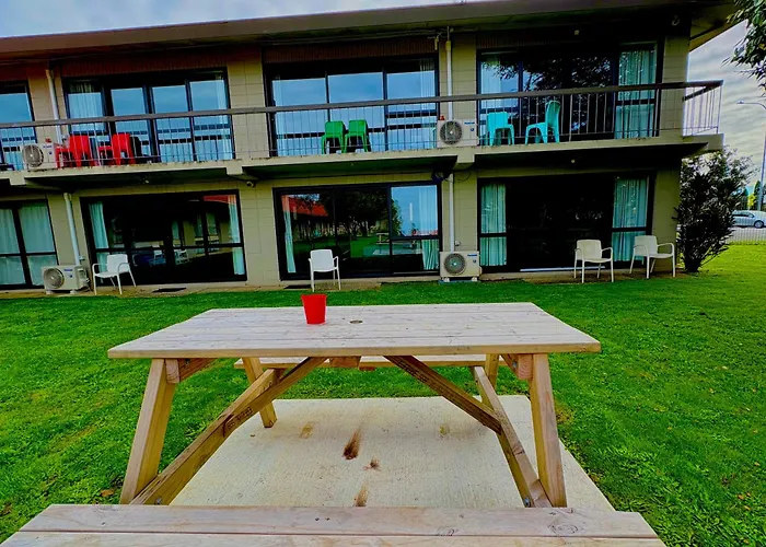 Airport Gold Star Motel