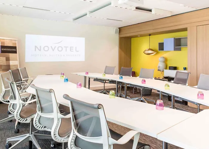 Hôtel Ping Pong: Novotel Bordeaux Lac