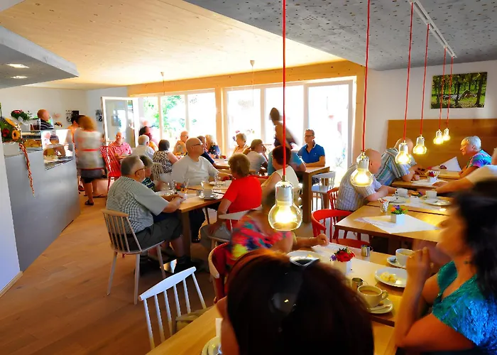 Winzercafe Neipperg Ferienwohnungen