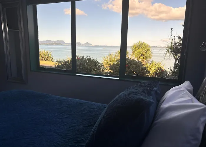 Beach Lane Apartment