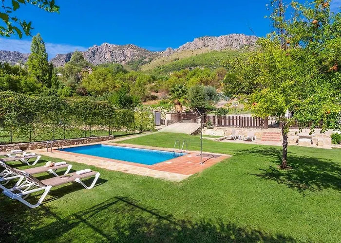Casa La Pozailla Grazalema by Ruralidays