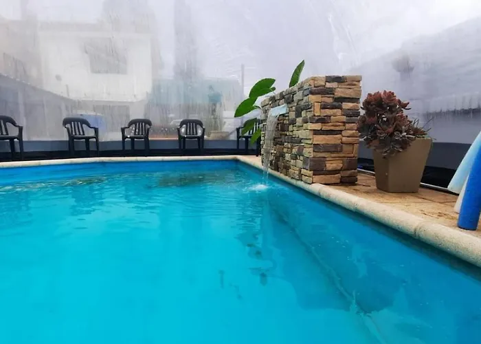 Perros hoteles Sebari