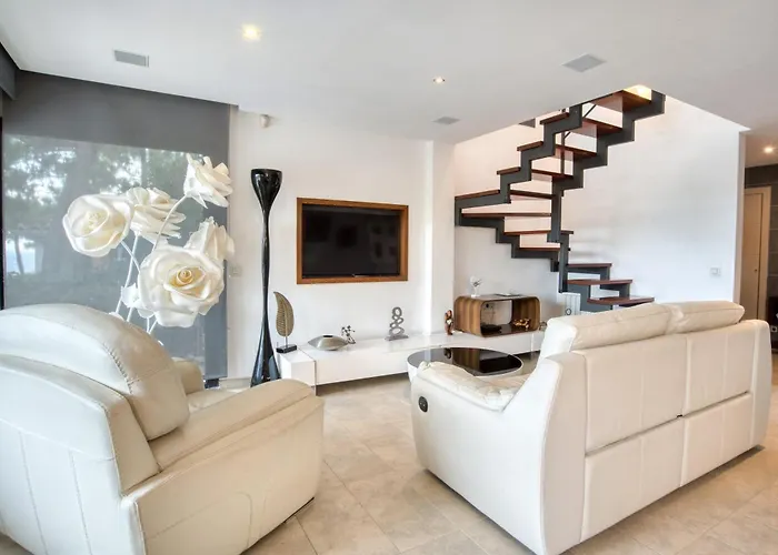 Design Villa With Sea Views