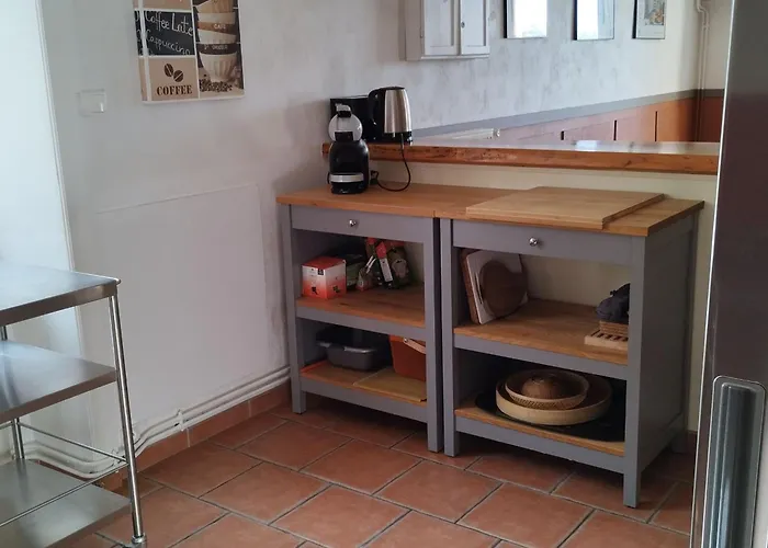 Gîte Craponne-sur-Arzon, 6 pièces, 9 personnes - FR-1-582-346